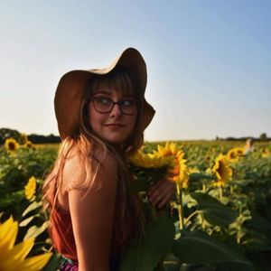 Meet your Posher, Megan